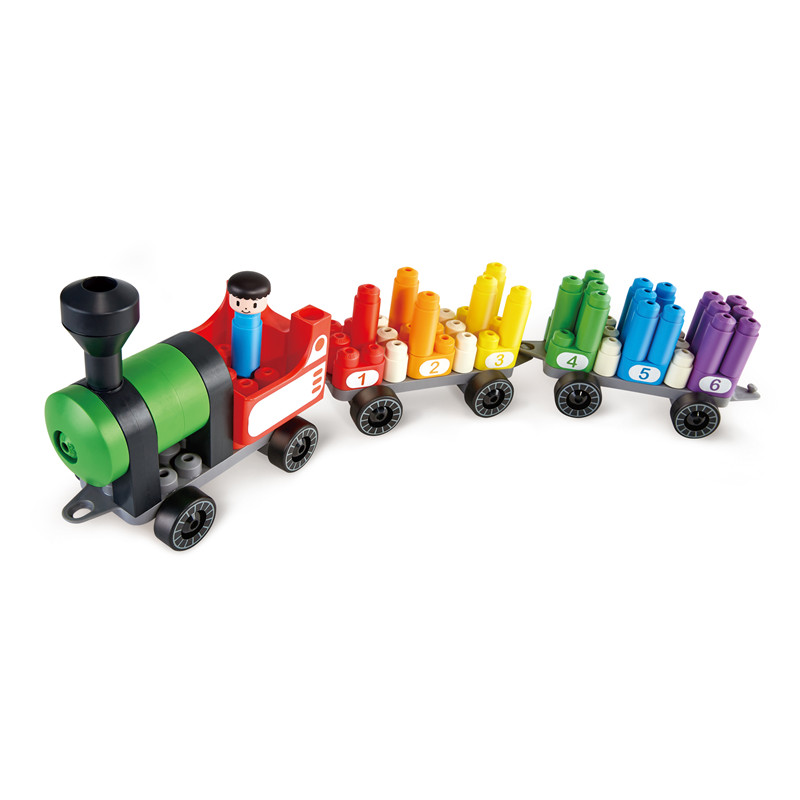 Hape PolyM Rainbow Counting Train | Set Mainan Kereta Api Bata Bangunan 63 Piece dengan Patung & Aksesori